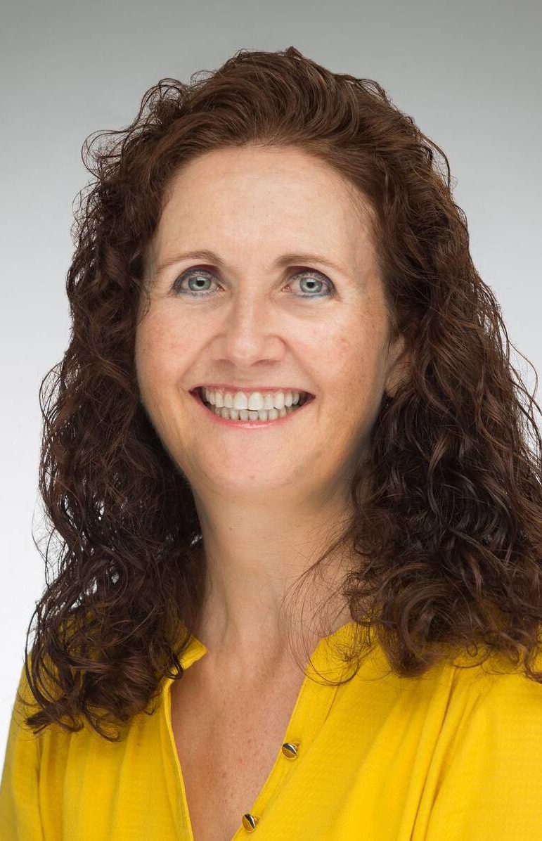 Isobel McGrath, MSC, CHT, DMP